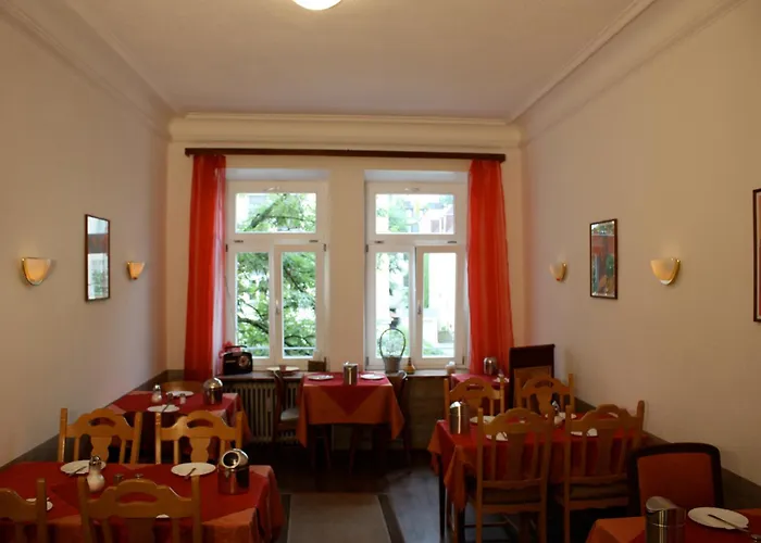 Hotel Pension Schmellergarten